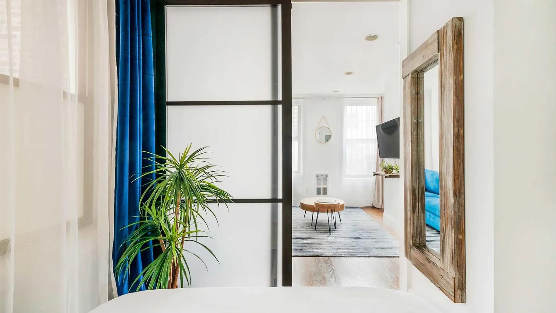 69-3A Modern Holiday Getaway 1Br Prime Lower East Side Brand New New York United States